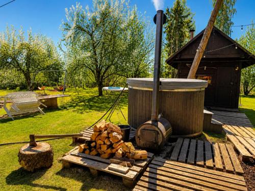 Lake Deer Park Retreat with Hot Tub & Sauna in Talsi