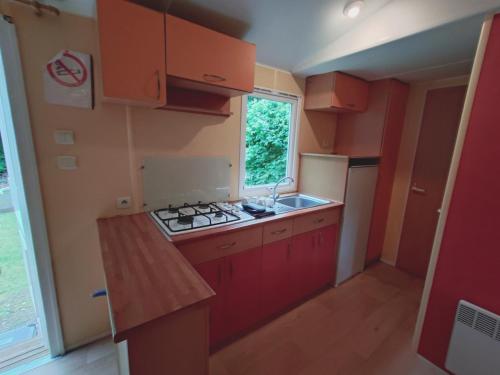 Hébergement nature en mobile home vintage sur camping municipal sans drap (Hebergement nature en mobile home vintage sur camping municipal sans drap) in Abbaretz