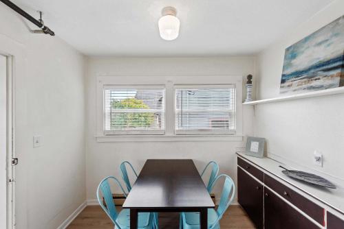 #StayinMyDistrict Heritage House Apt in Coos Bay (Oregon)