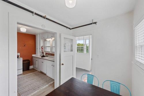 #StayinMyDistrict Heritage House Apt in Coos Bay (Oregon)