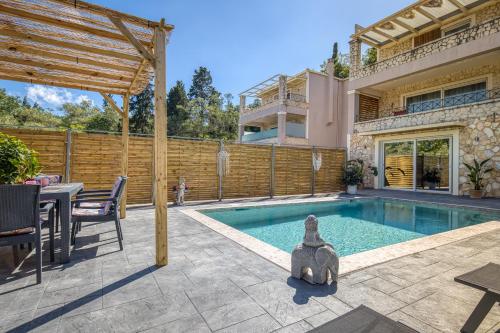 Nightingale Villa & Suites Corfu gîte à louer Gazátika