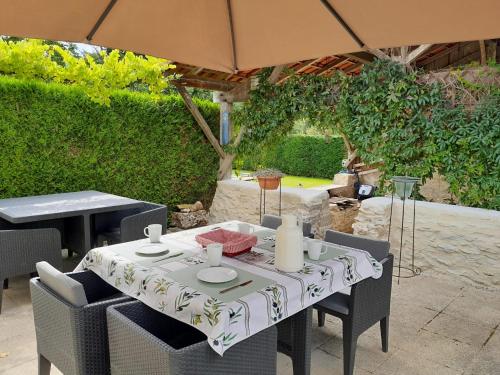 Balkons/terase, Maison Brunetière (Maison Brunetiere) in Availles-Limouzine