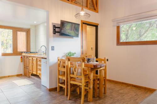 Aire de montaña: Tú refugio en Bariloche (Aire de montana: Tu refugio en Bariloche) in ปลายา โบนิตา