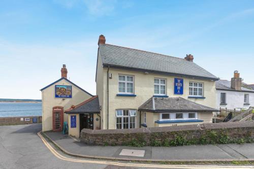 Iekārtas, 2 Bed in Appledore oc-corner in Northema