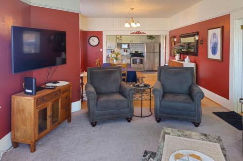 'Bella Rose' Lovely Eureka Home Near Redwoods! in King Salmon (CA)