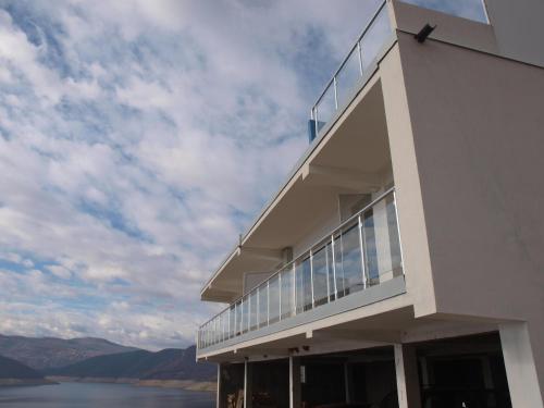 Lakeview-Estate ApartHotel - image 11