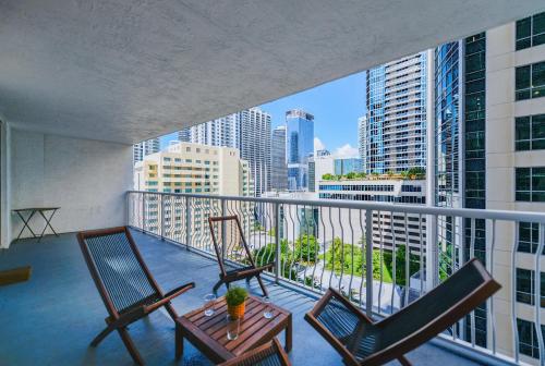 Wonderful Condo in the heart of Brickell With Pool in Miami, USA