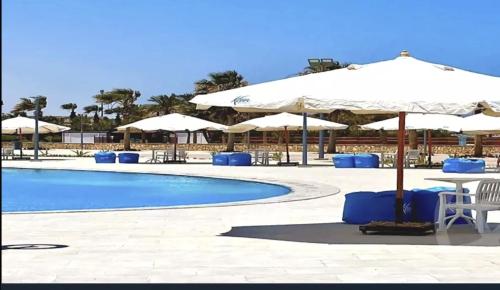 Swimmingpool, Koun Ras Elhekma, North Coast الساحل الشمالى in Zawiyat Ailat Nuh