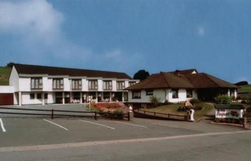 Hotel Paquet, Pension in Burg-Reuland bei Manderscheid