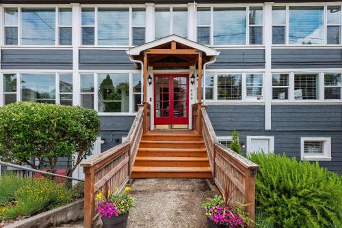 #StayinMyDistrict Heritage By The Bay in Coos Bay