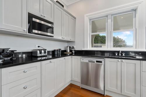 Ferry Road Country Retreat in Martinborough