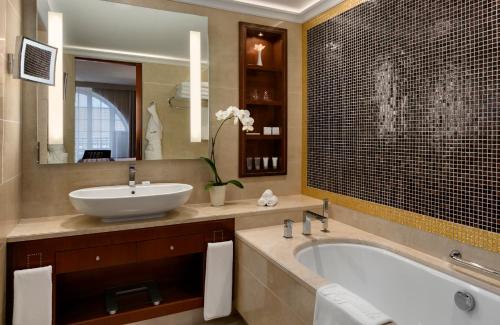 Photo 89 Grand Hotel Kempinski Vilnius