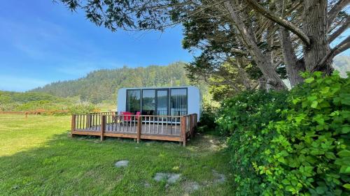 A környék, Whistler - Apple Pod in Klamath (CA)