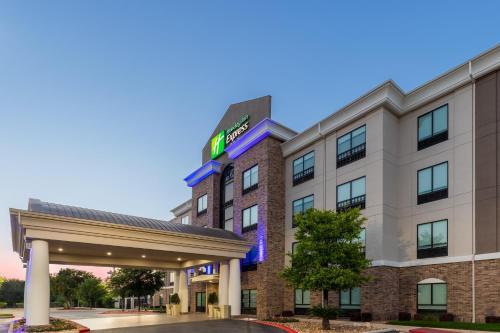 Holiday Inn Express & Suites San Antonio SE by AT&T Center an IHG Hotel - image 38