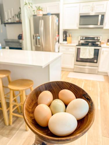 Eco-Friendly Family Stay With Fresh Eggs and Canoe – khách sạn tại Đông Bắc Anchorage