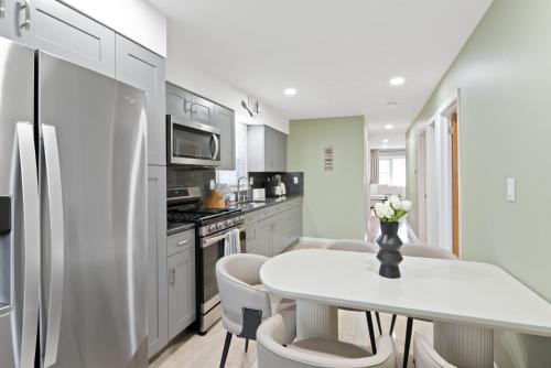 3Br Apt in West New York with Private Parking and Rooftop in Guttenberg (NJ)