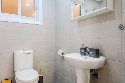 TelMar Central Avenue Stay - image 3
