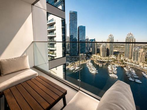Premium 1 BR Apartment in Dubai Marina - image 9
