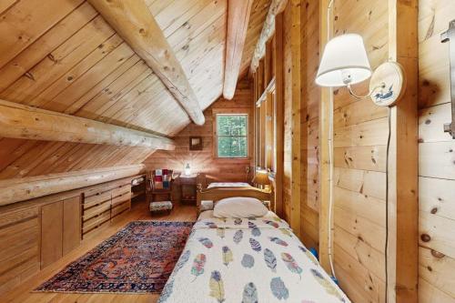 Charloon Cabin - image 37
