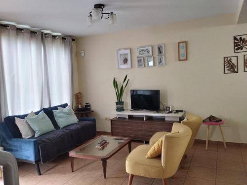 Casa en condominio in Moche