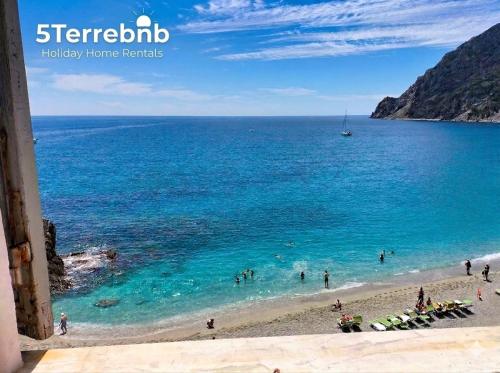 Solemare -The windows on the sea of Cinque Terre