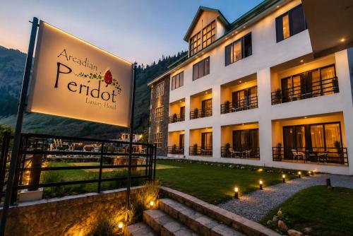 Arcadians Inn-Peridot – khách sạn tại Naran