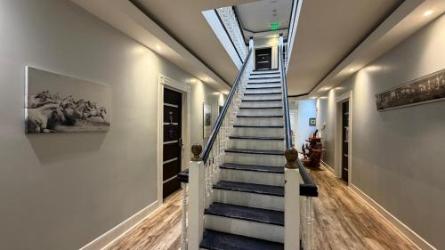 Cozy Budget Room by Wanaque Trails -NYC Access in Wanaque