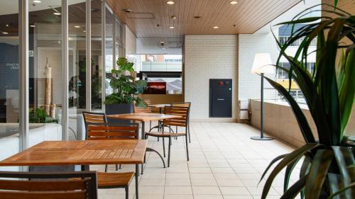 Hotel Resh Tottori Ekimae – Tottori, NE