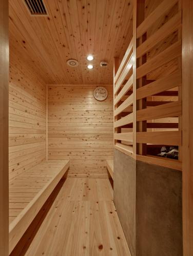 Hotel Resh Tottori Ekimae – Tottori, NE