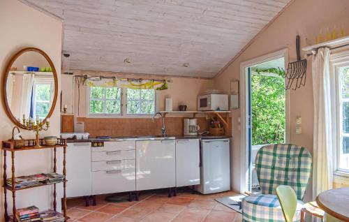 Kitchen, Gorgeous Home In Borrby in Spraggehusen