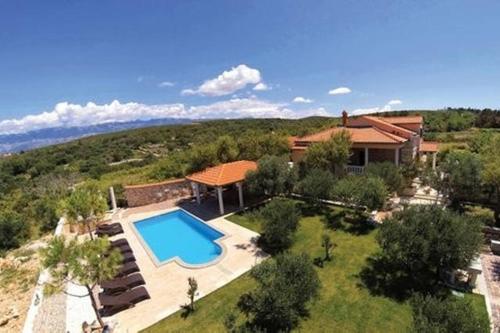 Villa Dabo — Hotel in Novalja
