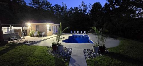 Modern Villa with Sauna, Pool & Panoramic Views in Bushkill, Pennsylvania in Bushkill (PA)