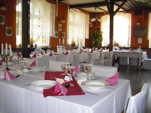 Étterem, Penzion Uran in Straz Pod Ralskem