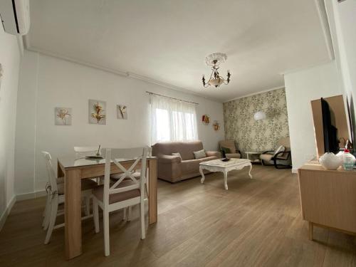 3 bedrooms, 3 beds