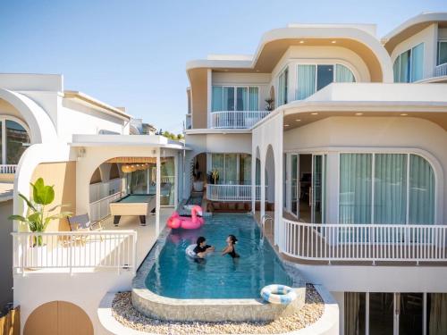 มากอดหมอก เขาค้อ Cloud Nine Private Pool Villa – khách sạn tại Thung Samo