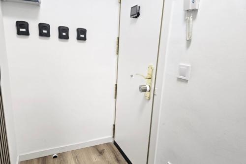 Sadržaji, Private Rooms Easy Access to Airport & City Center in Cornellà de Llobregat