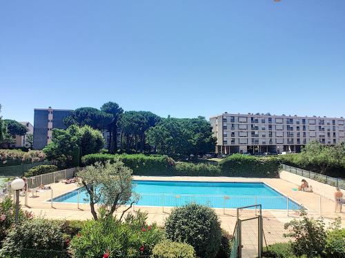 T3 pour 6p avec piscine garage et ascenseur