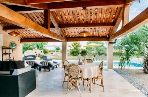 Iekārtas, Casa-Manon grande maison de vacances avec piscine in Brue-Auriac