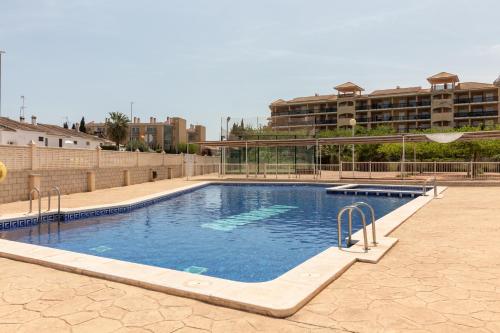 Global Vacacional, Piso con piscina en Canet de Berenguer