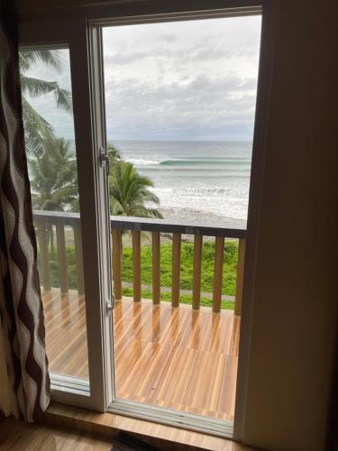Surf Front Villa Samar in Borongan
