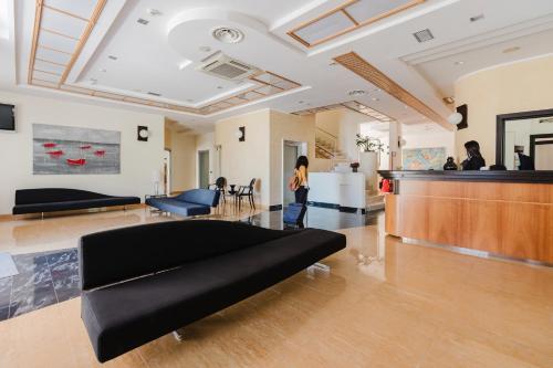 Cerri Hotel - image 27