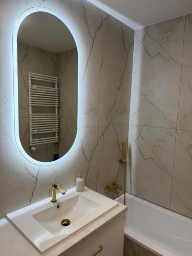 Vannas istaba, Apartamenty Villa Piano II in Ostroleka