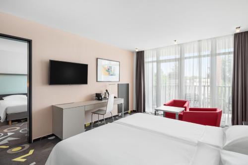 1 double bed, 1 sofa bed