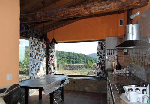 virtuve, Casa Rural Romanejo in Cabezabellosa