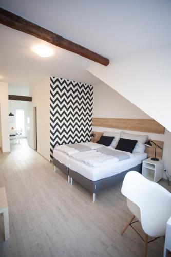 Haas Apartments - image 10