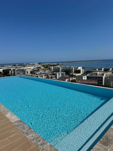 Seaside View Studio piscine rooftop
