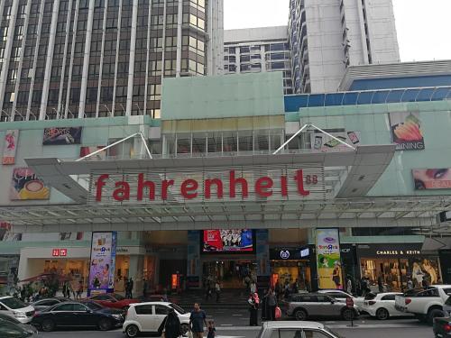 AJ-HOME Fahrenheit 88 Pavillion Bukit Bintang 8pax, Kuala Lumpur