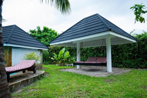 Viesnīcas āriene, Coast Sun Gardens Cottage Adults Only in Msambweni