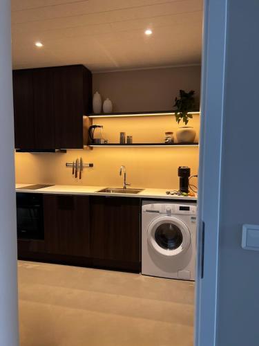 Cozinha, East Apartment in Egilsstadir