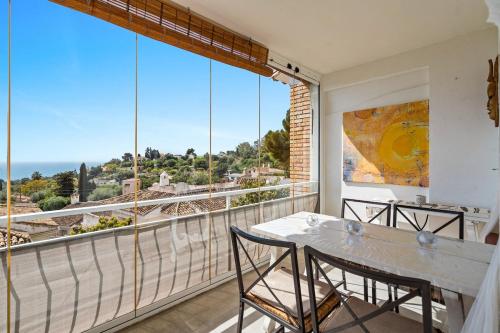 Panoramic Sea Views - Close to golf course RDR543